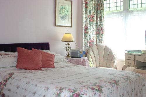 Bed and Breakfast Knightsrest Burnham-on-Sea Екстер'єр фото