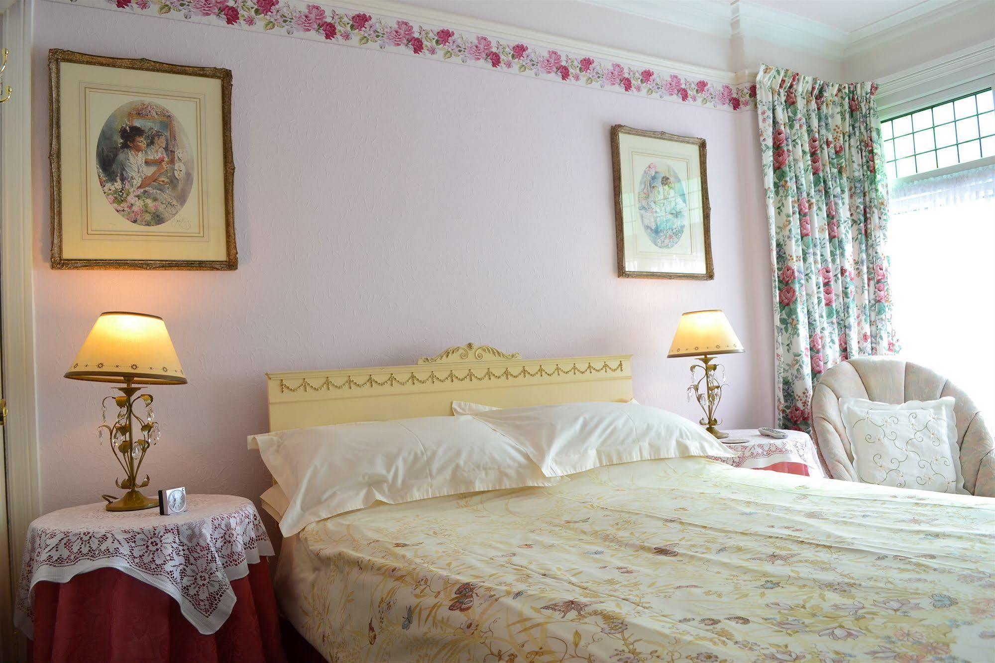 Bed and Breakfast Knightsrest Burnham-on-Sea Екстер'єр фото